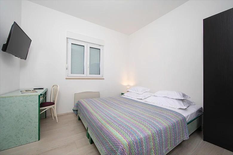 Apartments Irena Tučepi Buitenkant foto